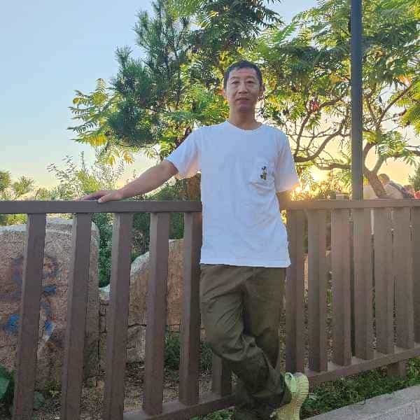 嘉宾照片