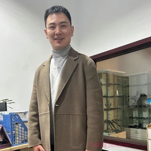 32岁岁四川单身帅哥 - 马鞍山吉缘网